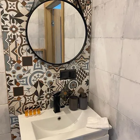 住宿加早餐酒店 Nova 3*