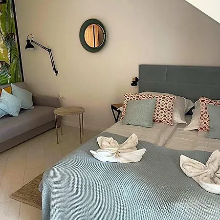 Nova Bed & Breakfast