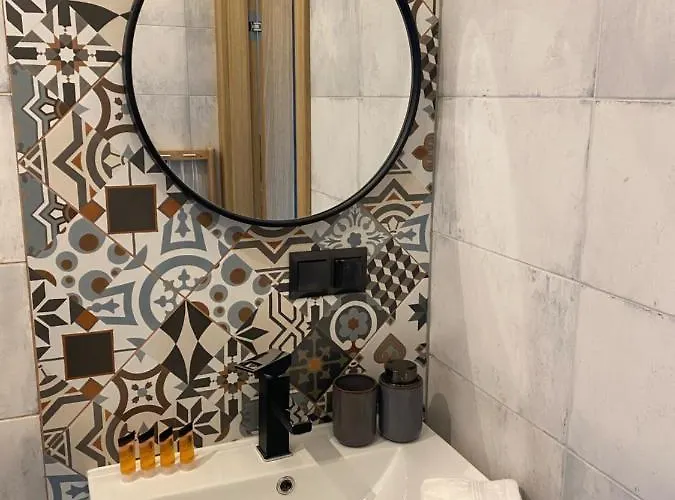 Nocleg ze śniadaniem Nova 3*