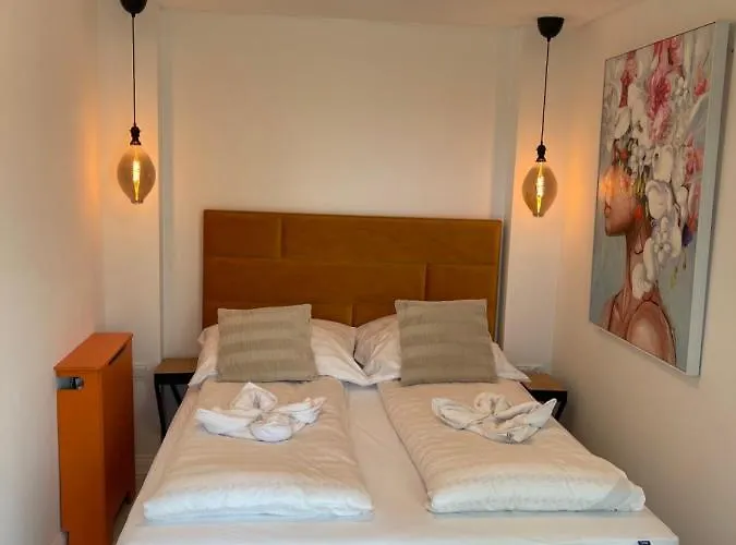 Nova Rewa Bed & Breakfast 3*